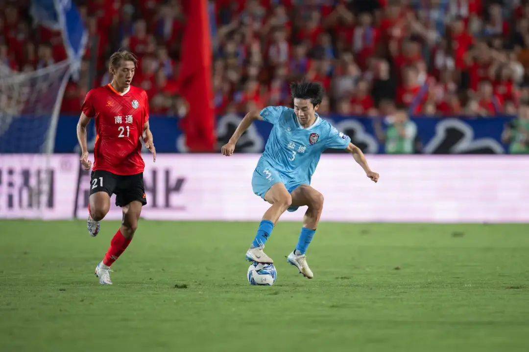 球迷谈“苏超”丨盐城队在成长