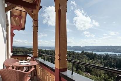 最贵套房每晚1.35万镑！邮报：英格兰女足入驻瑞士顶级豪华酒店