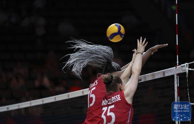 世界女排联赛(中国北京站):法国队胜比利时队
