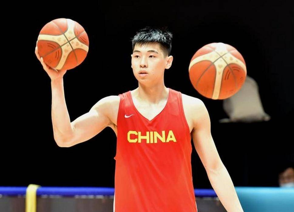 CBA重磅交易完成！崔永熙和陈国豪互换东家，北控男篮得偿所愿！