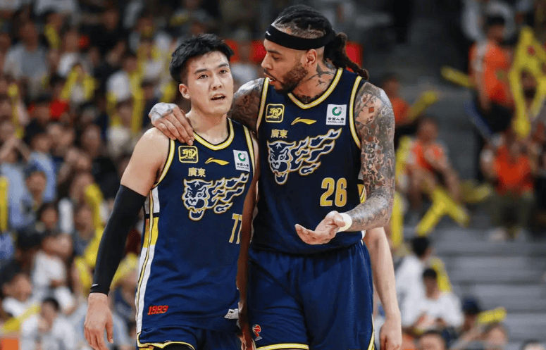 广东弃将试训北京，辽宁接触CBA得分王，四川引援禁令解除