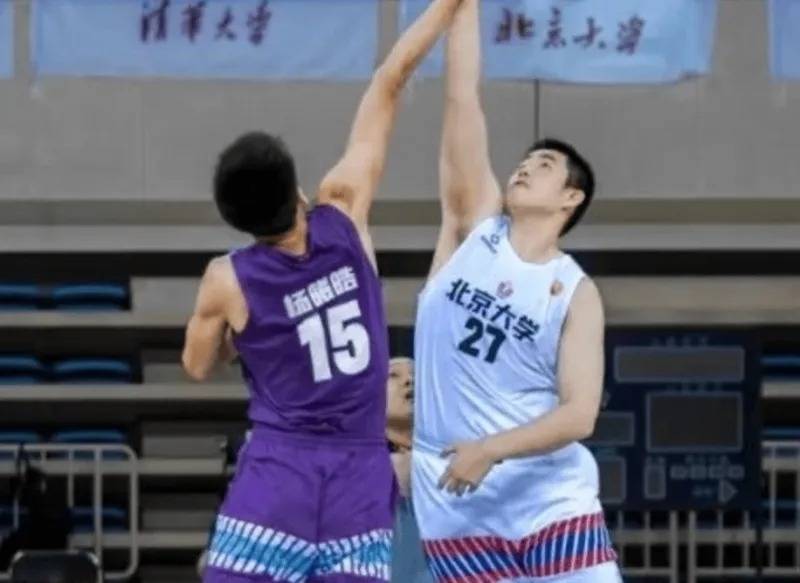 广东弃将试训北京，辽宁接触CBA得分王，四川引援禁令解除