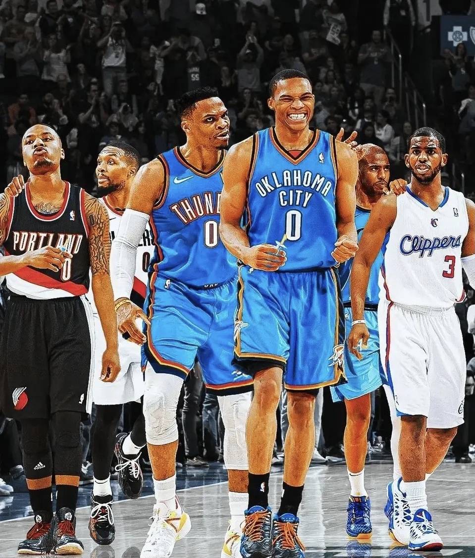 NBA媒体热议：利拉德重返开拓者队，保罗刚刚回到快船队，那么威少什么时候回雷霆？