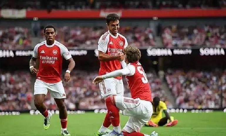 2亿引援6人！阿森纳热身赛两连败，小将亮眼能解进攻难题？