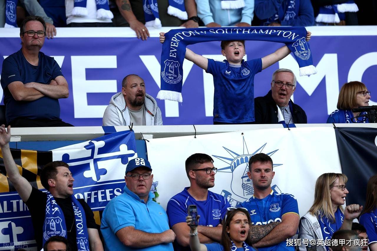 英超埃弗顿告别古迪逊公园球场！好消息是不拆了，给埃弗顿女足！