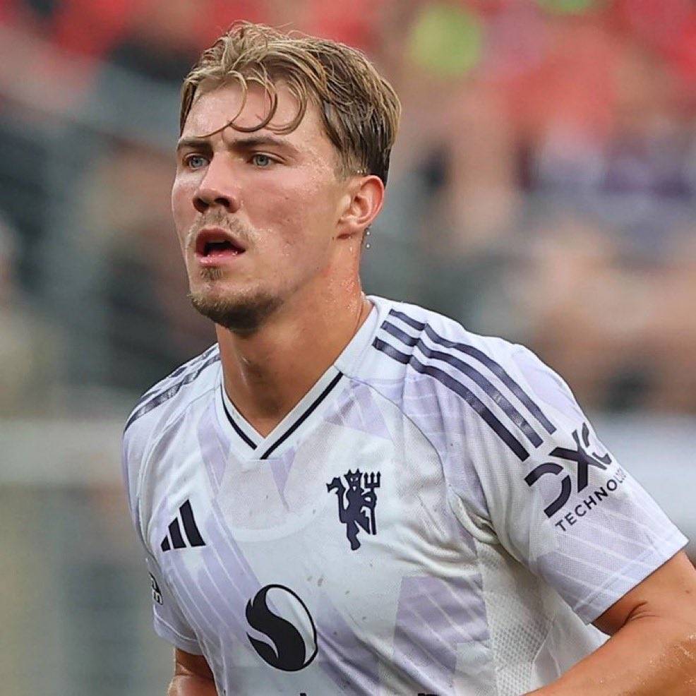 重返意甲!曝曼联5000万欧元出售霍伊伦,那不勒斯签卢卡库接班人