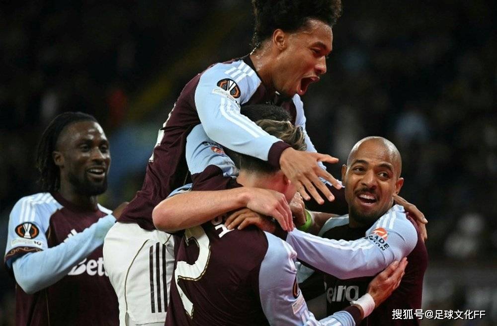 爱游戏体育-阿斯顿维拉赢得欧联杯首场胜利，流浪者队被击败